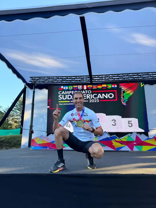 Hugo Pernini volvió brillar en Chile y es bicampeón sudamericano Hugo Pernini volvió brillar en Chile y es bicampeón sudamericano