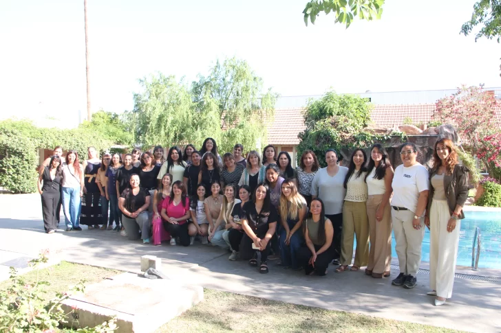 TAPA-EMPRENDEDORAS-2-728x485