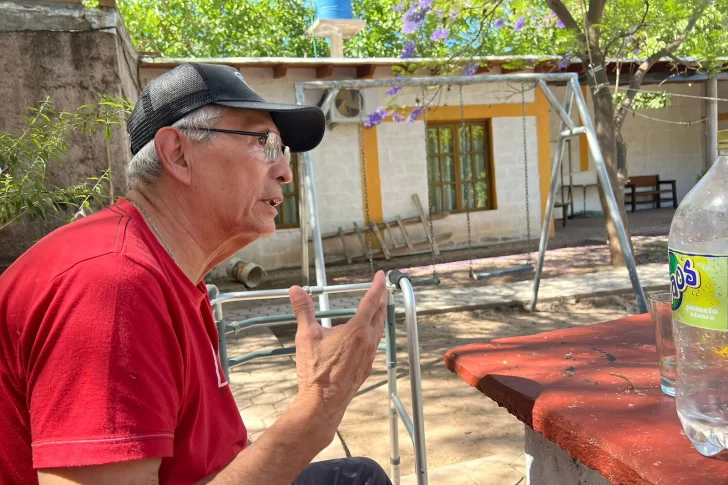 Las anécdotas del vallisto que se crió en la calle en Buenos Aires: de revolver en la basura para comer a darle trabajo a un futbolista de la Selección