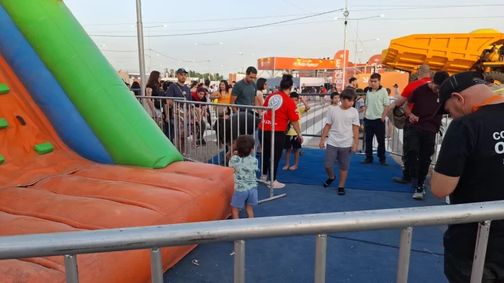 WhatsApp-Image-2025-11-21-at-19.51.05-728x409 WhatsApp-Image-2025-11-21-at-19.51.05-728x409