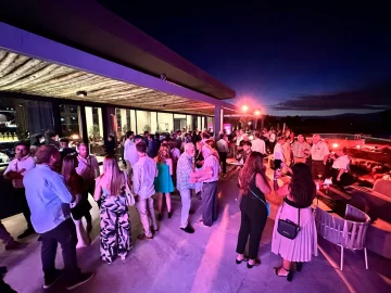 La Cámara de la Construcción cerró el año con una expo de movilidades y puesta en común de la realidad del sector La Cámara de la Construcción cerró el año con una expo de movilidades y puesta en común de la realidad del sector