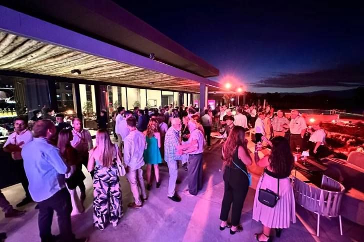 La Cámara de la Construcción cerró el año con una expo de movilidades y puesta en común de la realidad del sector