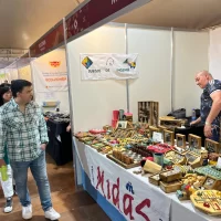 Postales de un rinconcito de la feria: “Manos que trabajan”, el espacio para los sanjuaninos que emprenden