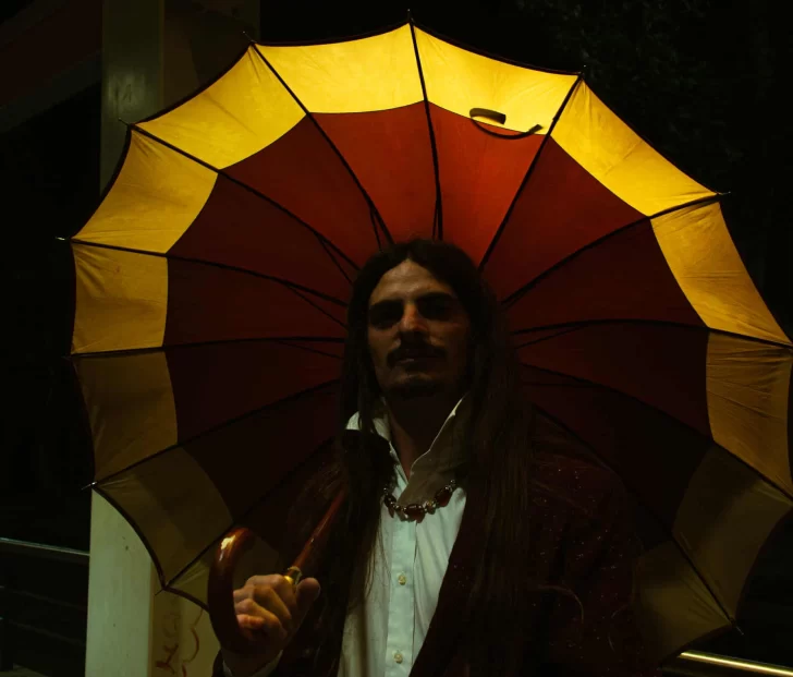 adentro-raiano--728x621 adentro-raiano--728x621