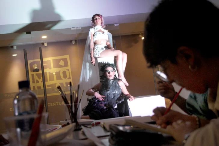 ¡A preparar la muñeca! Llega la décima edición de “La noche del Dibujo” a San Juan ¡A preparar la muñeca! Llega la décima edición de “La noche del Dibujo” a San Juan