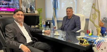 En medio del escándalo en AFA, el Gobierno denunció a la financiera ligada a Chiqui Tapia por lavado de $818 mil millones En medio del escándalo en AFA, el Gobierno denunció a la financiera ligada a Chiqui Tapia por lavado de $818 mil millones