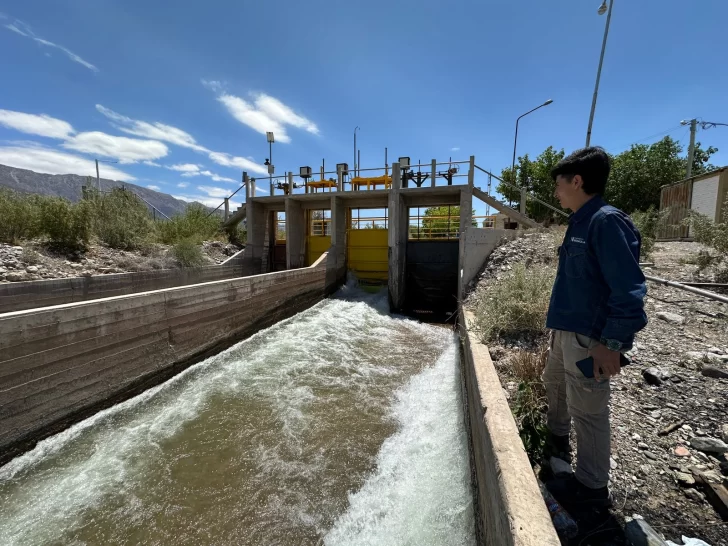 Invirtieron $42 millones en el comparto de Pocito para tener mejor gestión del agua Invirtieron $42 millones en el comparto de Pocito para tener mejor gestión del agua