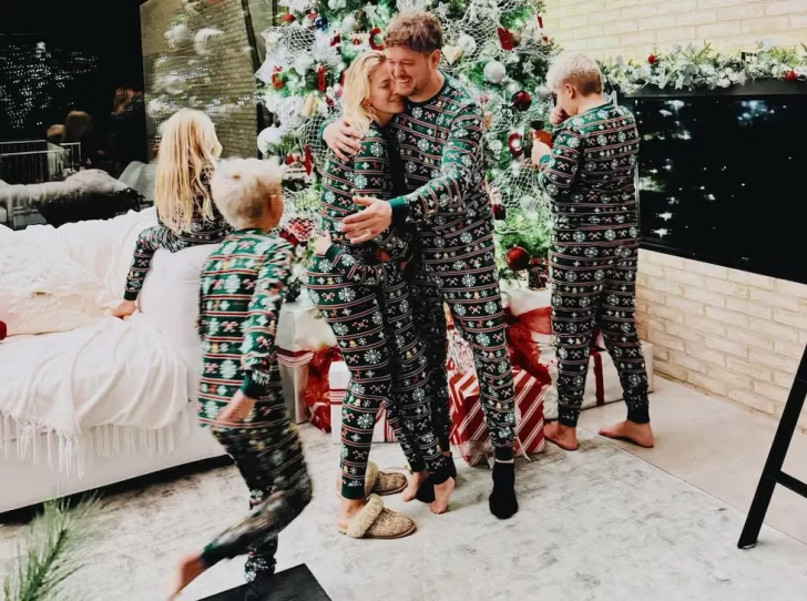 ¿Luisana Lopilato está embarazada de su quinto hijo?: la foto navideña que despertó especulaciones ¿Luisana Lopilato está embarazada de su quinto hijo?: la foto navideña que despertó especulaciones