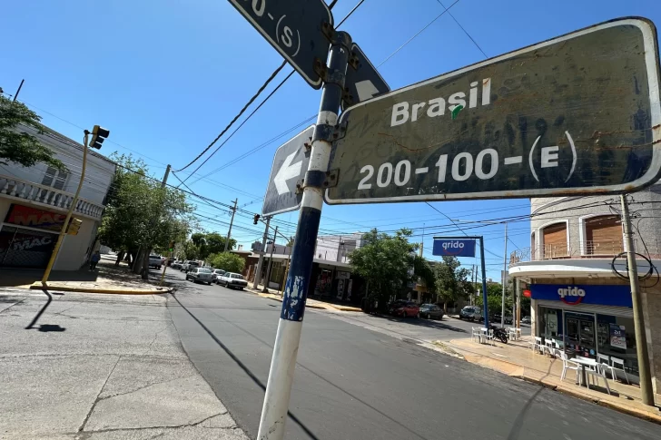 La Calle Brasil ya luce más de un kilómetro de pavimento nuevo