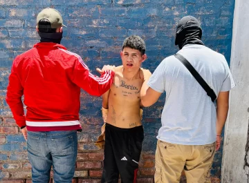 Detuvieron a “El Coco” acusado de atacar a tiros un domicilio en Chimbas Detuvieron a “El Coco” acusado de atacar a tiros un domicilio en Chimbas