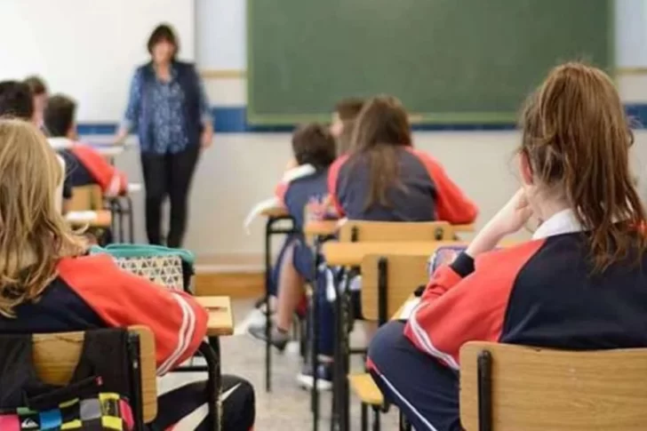 Incertidumbre en San Juan por cómo impactará la desregulación de las cuotas de los colegios privados