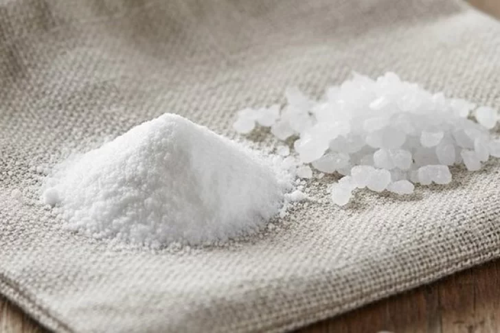 Bicarbonato y sal gruesa: la combinación alemana para dejar los acolchados como nuevos