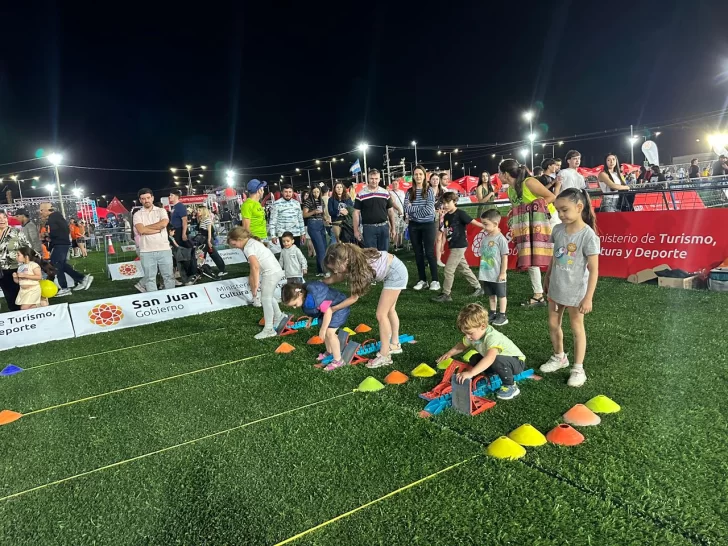 Deportes sorprende en la FNS: tiene su propia feria dentro del predio y con propuestas para toda la familia Deportes sorprende en la FNS: tiene su propia feria dentro del predio y con propuestas para toda la familia