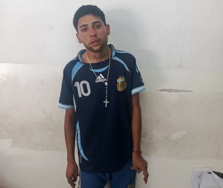 Detuvieron al presunto autor del incendio que destruyó un taller mecánico en Rawson Detuvieron al presunto autor del incendio que destruyó un taller mecánico en Rawson