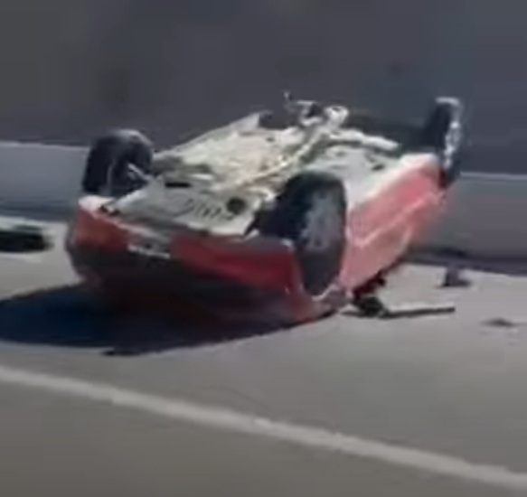 Accidente vial en la Ruta del Sol: Volcó un Peugeot 206 y un herido fue trasladado al hospital Accidente vial en la Ruta del Sol: Volcó un Peugeot 206 y un herido fue trasladado al hospital