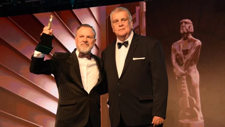 Gustavo Sylvestre se llevó el Oro en los Martín Fierro de Cable: todos los ganadores Gustavo Sylvestre se llevó el Oro en los Martín Fierro de Cable: todos los ganadores