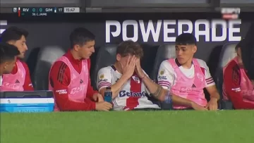 Mala noticia para River antes de Boca: Colidio se lesionó y salió llorando Mala noticia para River antes de Boca: Colidio se lesionó y salió llorando