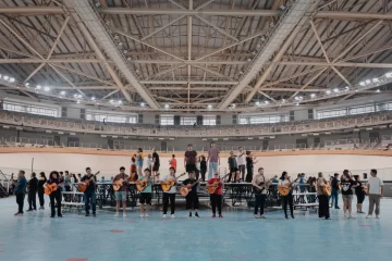 FNS 2025: cincuenta guitarras protagonizarán una serenata bien sanjuanina FNS 2025: cincuenta guitarras protagonizarán una serenata bien sanjuanina