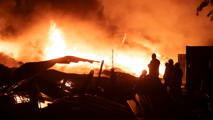 incendio-en-ezeiza2025-5-728x410
