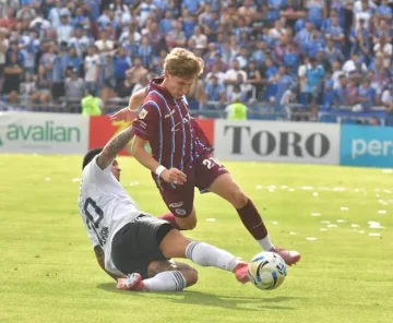 Godoy Cruz empató ante Riestra pero tampoco le alcanzó y descendió a la Primera Nacional