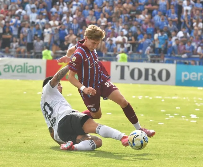Godoy Cruz empató ante Riestra pero tampoco le alcanzó y descendió a la Primera Nacional Godoy Cruz empató ante Riestra pero tampoco le alcanzó y descendió a la Primera Nacional