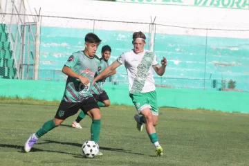 Clausura de fútbol sanjuanino: Carpintería, Atenas y Desamparados avanzaron a las semifinales del Reducido Clausura de fútbol sanjuanino: Carpintería, Atenas y Desamparados avanzaron a las semifinales del Reducido