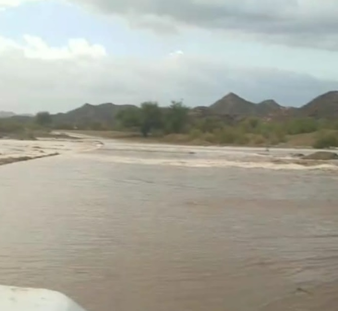 Llueve intensamente en Valle Fértil: cortaron un tramo de la Ruta 510 por bajada de creciente Llueve intensamente en Valle Fértil: cortaron un tramo de la Ruta 510 por bajada de creciente