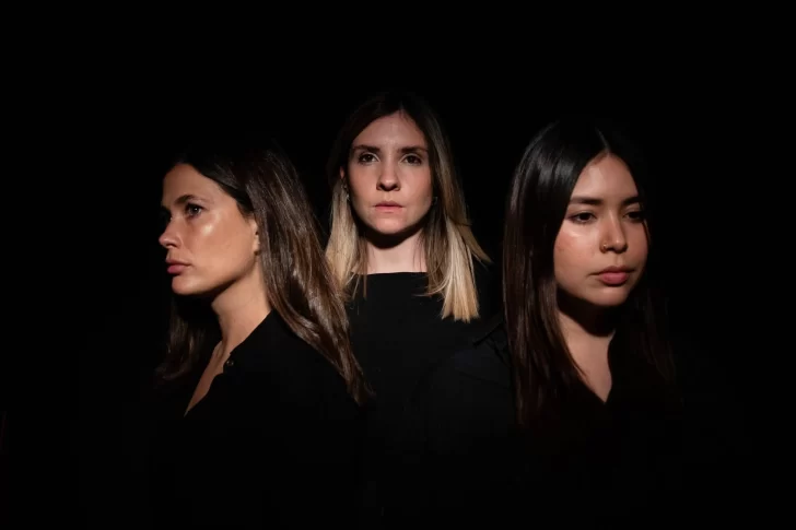 Un encuentro explosivo entre tres mujeres, lo nuevo del elenco teatral Las Aventuras de Poseidón