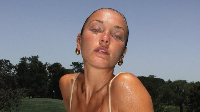 La hija influencer de Maru Botana impactó con una microbikini La hija influencer de Maru Botana impactó con una microbikini