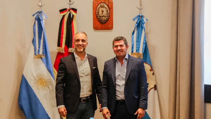 Tras la reunión con Orrego, el cónsul alemán destacó los avances de San Juan en energías renovables y la importancia del cobre Tras la reunión con Orrego, el cónsul alemán destacó los avances de San Juan en energías renovables y la importancia del cobre