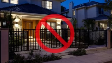 Ya no se usan puertas de reja: la opción más segura y estética para el frente de tu casa Ya no se usan puertas de reja: la opción más segura y estética para el frente de tu casa