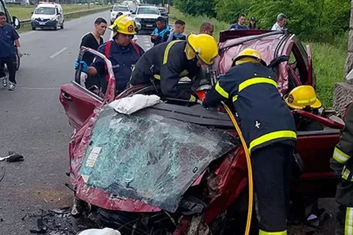 Murió Sergio Daniel Reyes: estrelló su camioneta contra un guardarrail y luego se estrelló con un puente de piedra