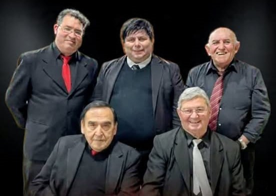 Triunfadores Iracundos por siempre: la banda local con más presencia en la Fiesta Nacional del Sol Triunfadores Iracundos por siempre: la banda local con más presencia en la Fiesta Nacional del Sol