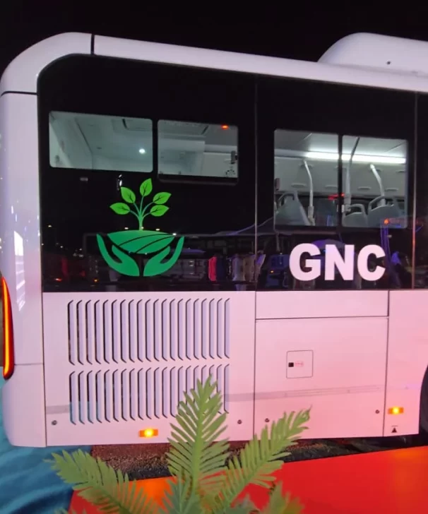 Presentaron una unidad con GNC que se incorpora a la RedTulum: también tiene mejor accesibilidad Presentaron una unidad con GNC que se incorpora a la RedTulum: también tiene mejor accesibilidad