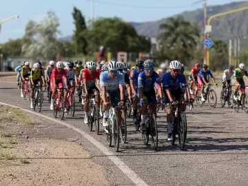 El sanjuanino Rodrigo Díaz está al frente de la clásica Doble Chepes