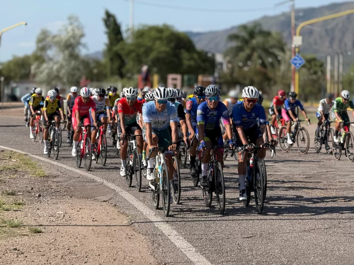 El sanjuanino Rodrigo Díaz está al frente de la clásica Doble Chepes El sanjuanino Rodrigo Díaz está al frente de la clásica Doble Chepes