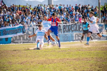 Tras los incidentes, postergaron la final de la Primera B entre Villa Hipódromo y Defensores Tras los incidentes, postergaron la final de la Primera B entre Villa Hipódromo y Defensores