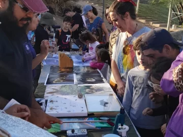 La UNSJ se prepara para un nuevo “Conteo Navideño de Murciélagos” en Ullum, con el fin de informar y derribar mitos La UNSJ se prepara para un nuevo “Conteo Navideño de Murciélagos” en Ullum, con el fin de informar y derribar mitos