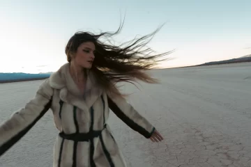 20251210-CUL-MartinaFlores-2-728x485