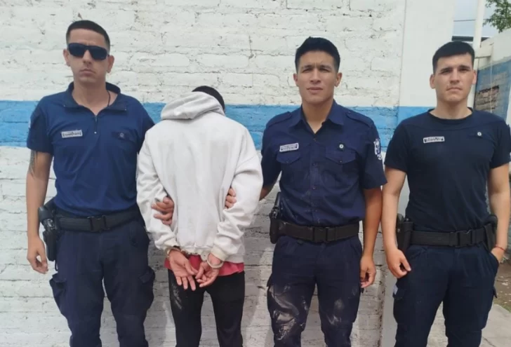 Recuperaron un celular robado y detuvieron al ladrón Recuperaron un celular robado y detuvieron al ladrón