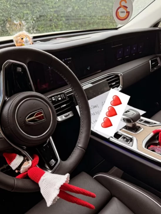 4a2d0aa4-5c70-491e-a608-613a9d10f3b1-548x728