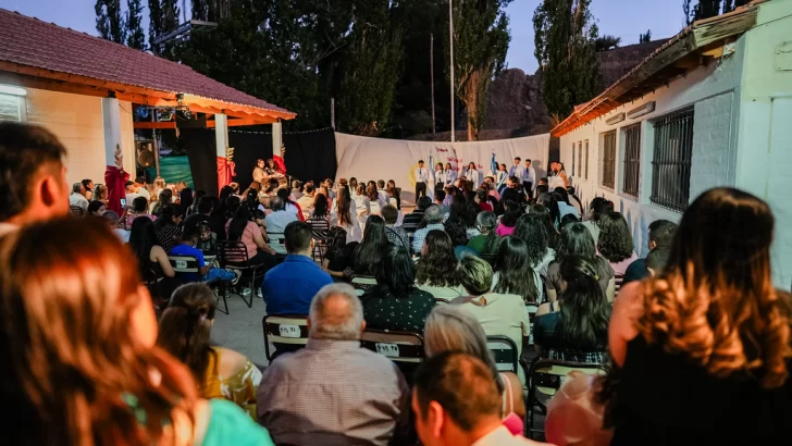 54990061413_90234da49c_b-728x410 54990061413_90234da49c_b-728x410