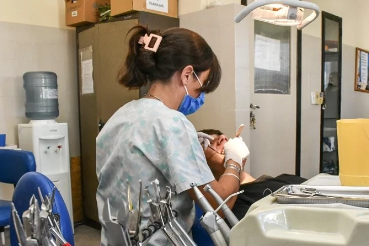 Cáncer bucal: qué es, cómo prevenirlo y las señales a tener en cuenta para realizar la consulta