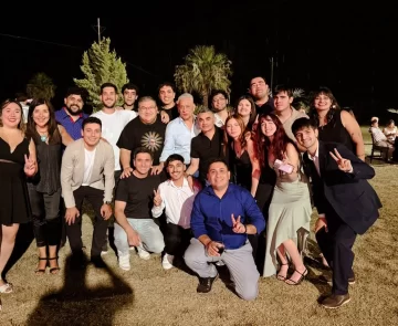El mega evento de una agrupación peronista de la UNSJ para despedir el 2025 con Andino y la cúpula del PJ: mirá las fotos El mega evento de una agrupación peronista de la UNSJ para despedir el 2025 con Andino y la cúpula del PJ: mirá las fotos