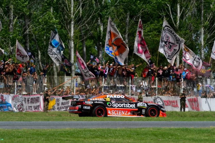 Tobías Martínez cerró el año con un vigésimo puesto del Turismo Carretera en La Plata