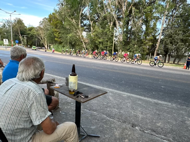 Ciclismo-cuatro-puentes120253-728x546