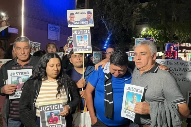 Cachetazo judicial para los acusados del asesinato de un joven en una cancha de fútbol en Rivadavia