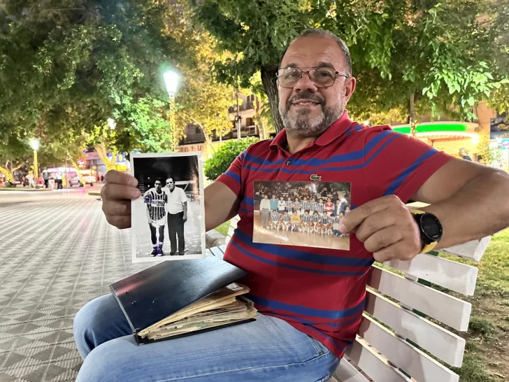 Héctor Riveros: el padre del futsal en San Juan volvió para seguir enseñando