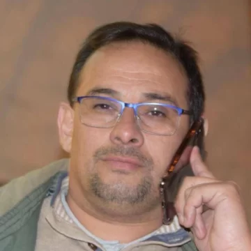 Fue dirigente social y estuvo bajo la lupa por vender mercadería del Estado: ahora lo investigan por extorsionar y amenazar a vecinos de un consorcio