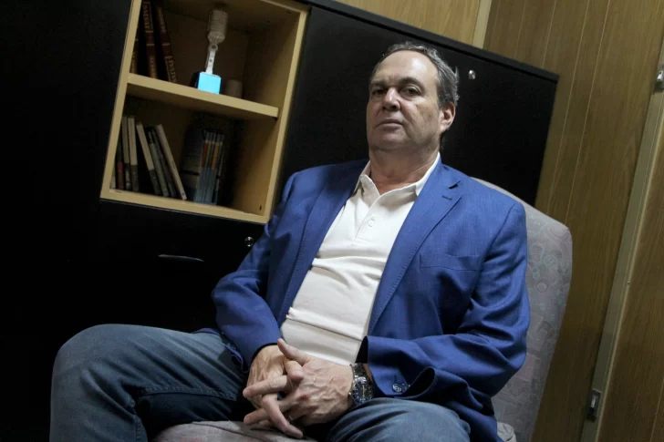 ¿Y la comunicación, Baigorrí? ¿Y el sucesor de Sefair en la Defensa? Los dos interrogantes que deberían inquietar al fiscal General ¿Y la comunicación, Baigorrí? ¿Y el sucesor de Sefair en la Defensa? Los dos interrogantes que deberían inquietar al fiscal General